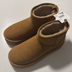 Fleece Boots Womens 7.5 Tan American Eagle Sherpa Fur